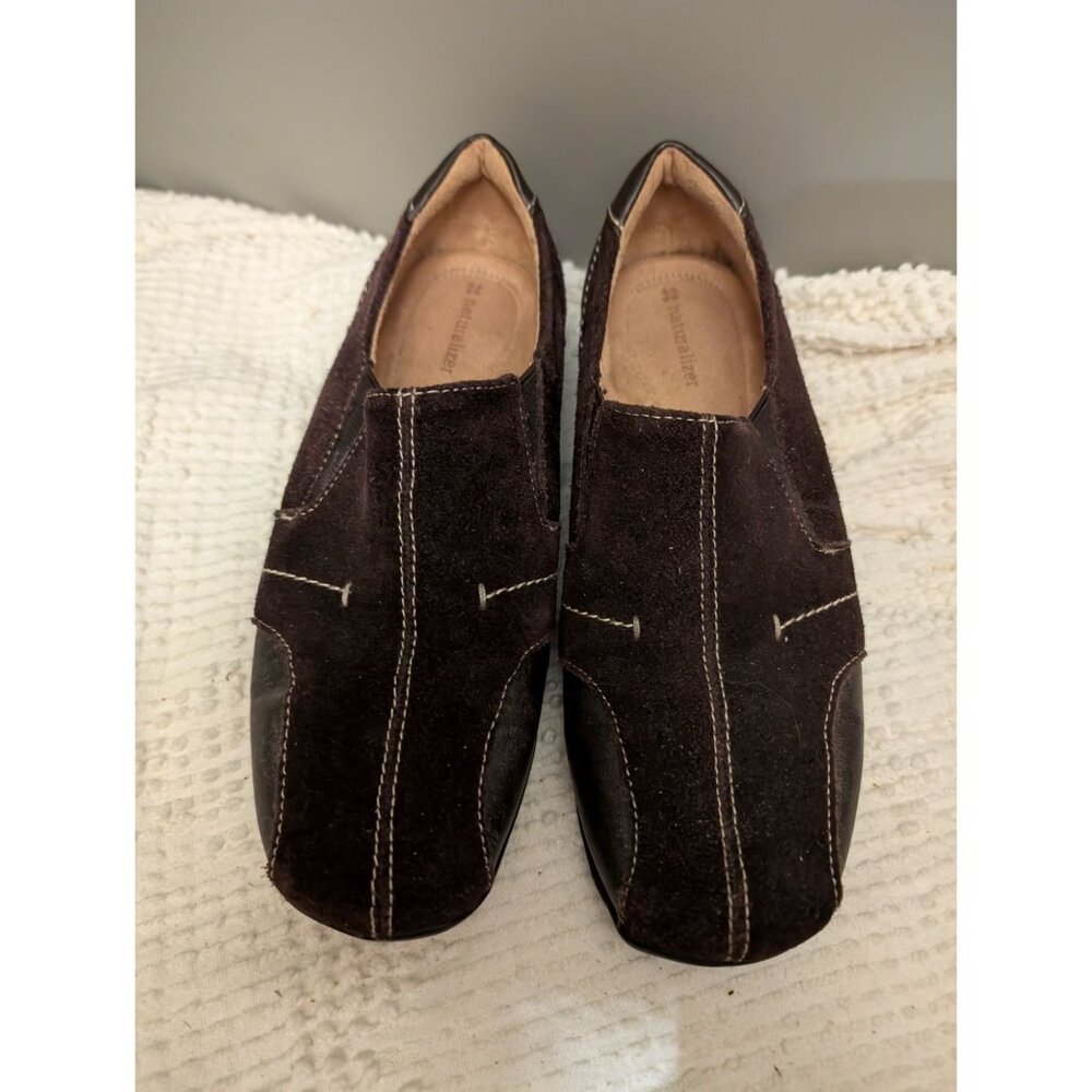 Naturalizer Womens Brown Suede Slip-On Shoes Size 9 With Contrast Stitching